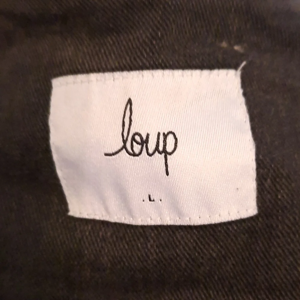 Loup spring weight jacket size Large in black. - Picture 4 of 6